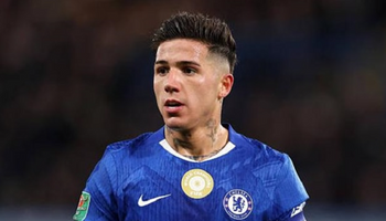 Rosenior trầm trồ trước Enzo Fernandez, Chelsea xác định ‘trái tim’ đội bóng